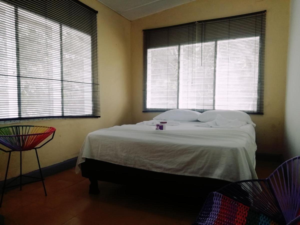 Camping Castilletes Parque Tayrona Bed & Breakfast เอลไซโน ภายนอก รูปภาพ